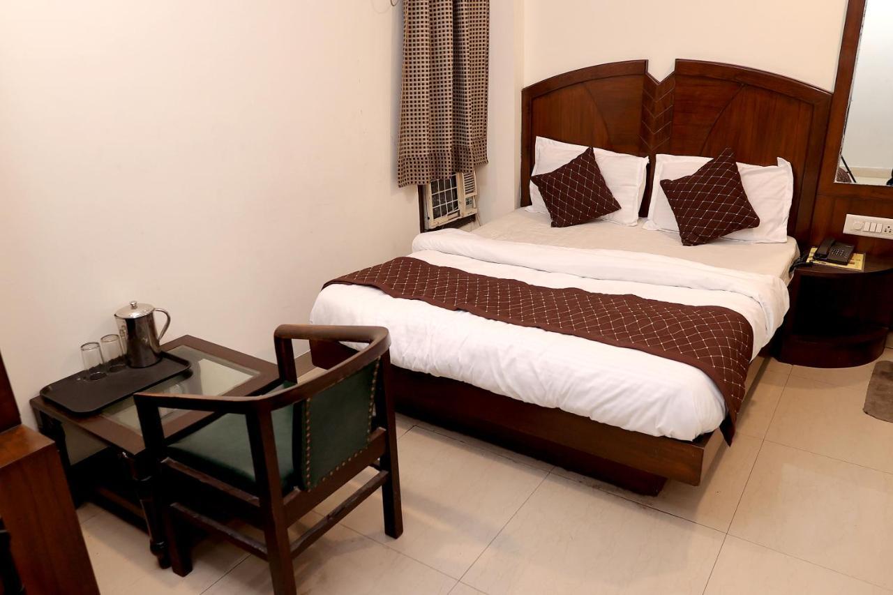 Hotel Gaylord International - Nowe Delhi Zewnętrze zdjęcie