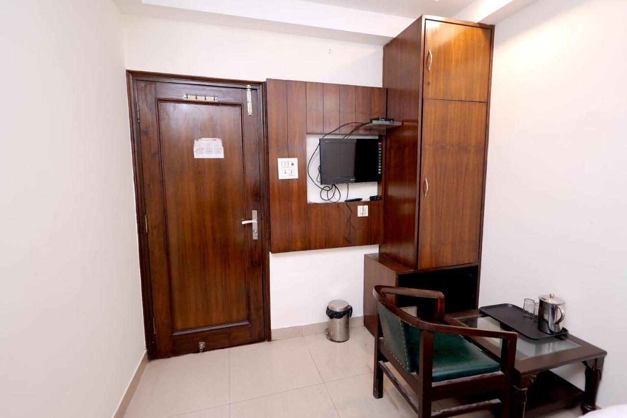 Hotel Gaylord International - Nowe Delhi Zewnętrze zdjęcie