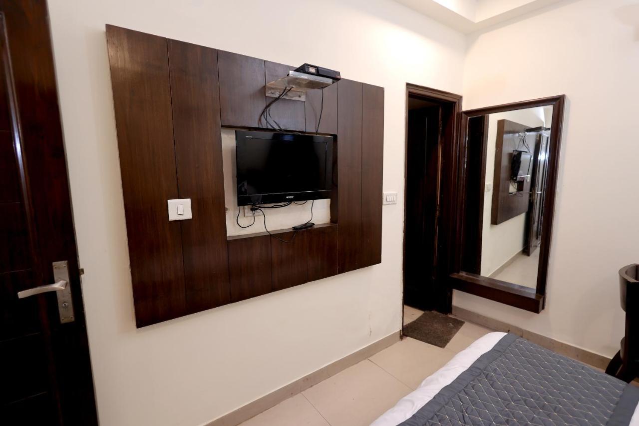 Hotel Gaylord International - Nowe Delhi Zewnętrze zdjęcie