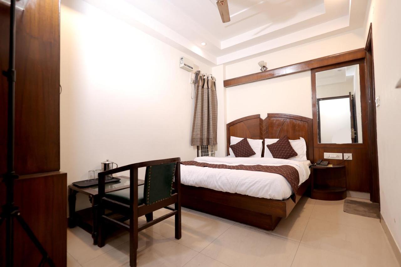 Hotel Gaylord International - Nowe Delhi Zewnętrze zdjęcie
