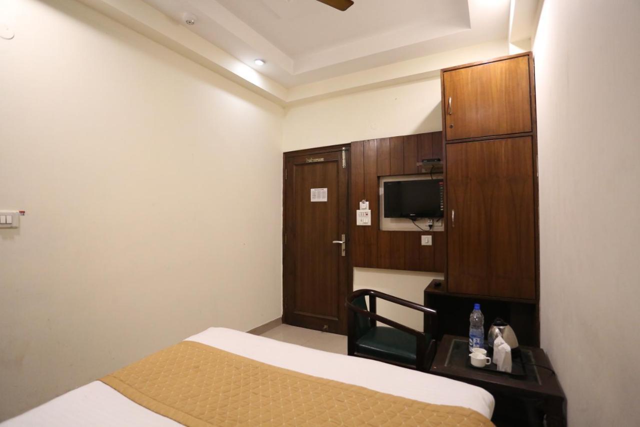 Hotel Gaylord International - Nowe Delhi Zewnętrze zdjęcie